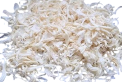 white onion flakes
